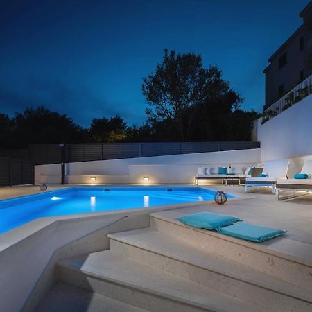 Villa Miholina - With Heated Swimming Pool Trogir Bagian luar foto