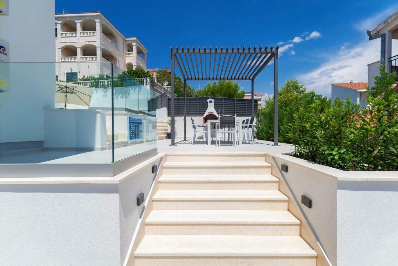 Villa Miholina - With Heated Swimming Pool Trogir Bagian luar foto