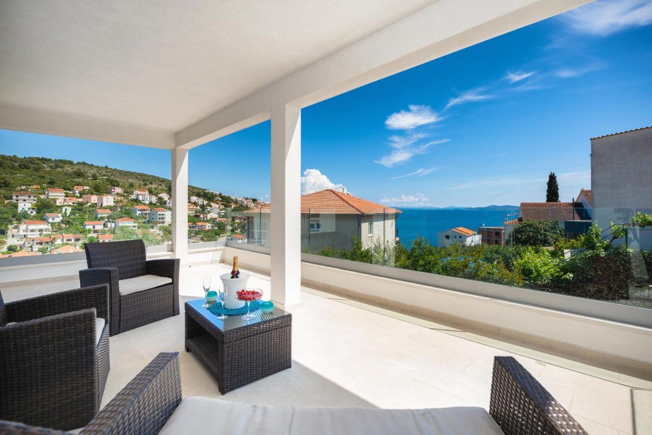 Villa Miholina - With Heated Swimming Pool Trogir Bagian luar foto
