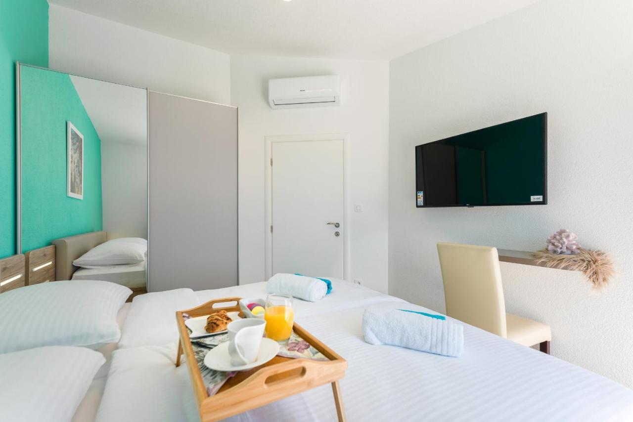 Villa Miholina - With Heated Swimming Pool Trogir Bagian luar foto
